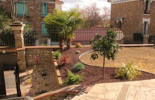 Allée et aménagement de jardin2