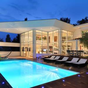 Construction maison originale, esprit "Miami" - Piscine 