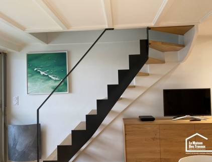 La Maison des Travaux Vannes-Sarzeau-Pénestin pose et création d'un escalier