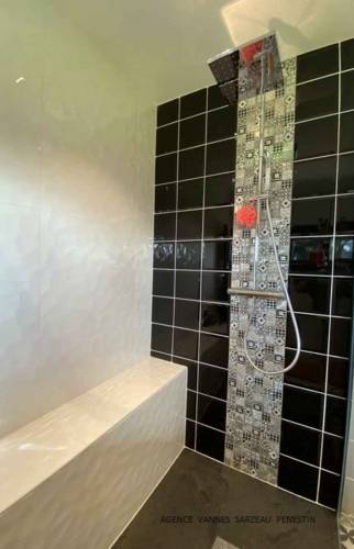 Rénovation totale d'une salle de bain à Sarzeau (56370)