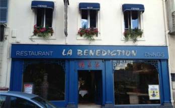 Rénovation de la façade d'un restaurant à Saint-Cloud