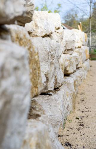 Aménagement de terrasse en enrochements