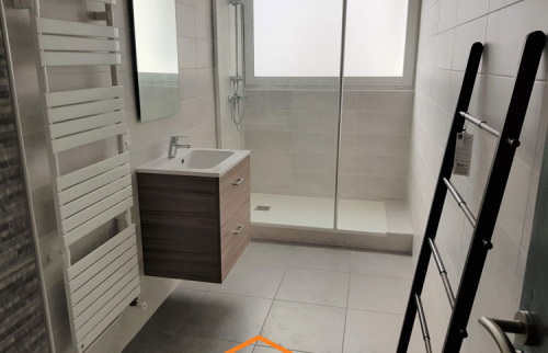  salle de bain à Taninges (74) – Un nouvel espace moderne et fonctionnel