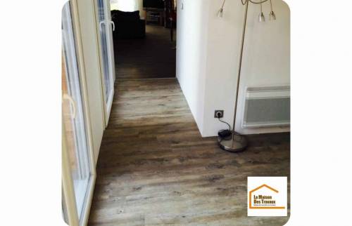 Pose d'un nouveau carrelage à Saint Pair Sur Mer (50380)