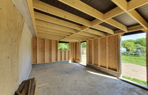 Ossature bois pour l’intérieur de l’agrandissement 