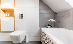 salle de bains amenagée dans des combles