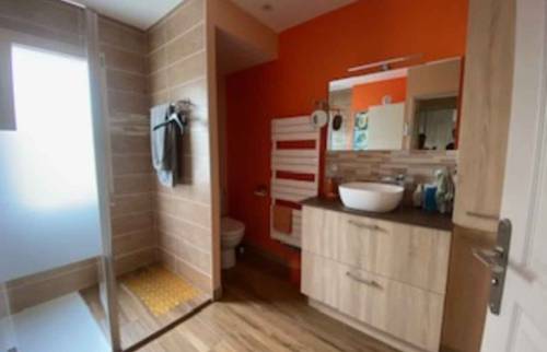 Salle de bain sur SAINTES