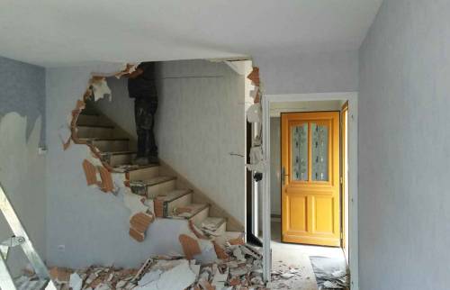 Pendant les travaux : démolition des cloisons 