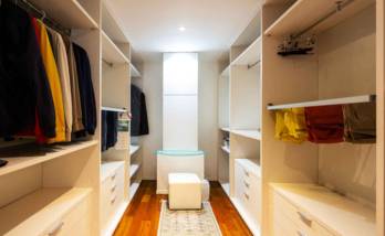 Création d'un dressing sur mesure à Granville (50400).