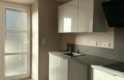 Rénovation maison - cuisine et porte