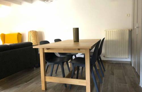 Salle à manger créée après agrandissement de la maison - La Maison des Travaux Paris