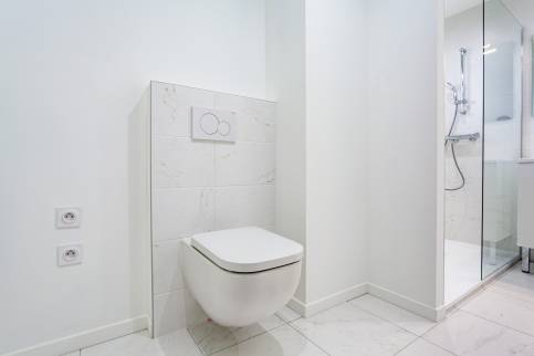 Champagne au Mont D'or (69410) : Rénovation de salle de bains dans un style épuré et lumineux