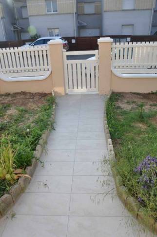 Allée de maison rénovée - Brie-Comte-Robert 77170