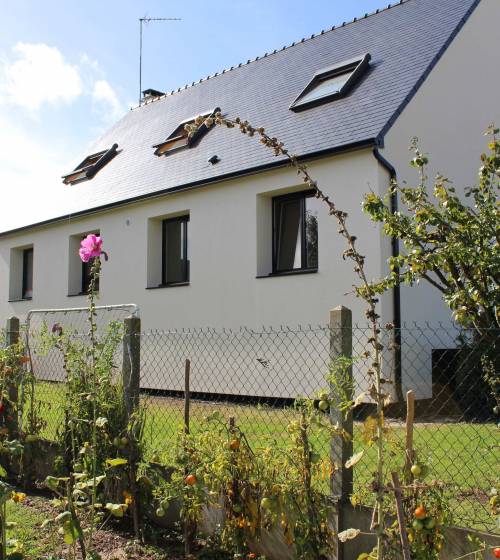 ITE - Isolation thermique extérieure de maison sur façade arrière à Châteaulin (29150)