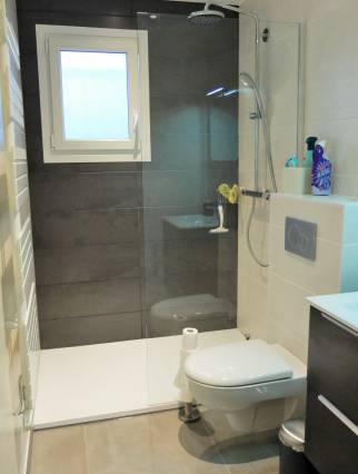 Création d'une salle d'eau indépendante, Maison située dans l'ouest lyonnais