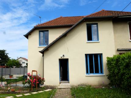 La Tour de Salvagny (69890) : Isolation thermique par l'extérieure d'une maison dans le cadre d'une rénovation énergétique d'ampleur (Parcours accompagné)