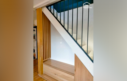 Aménagement sous escalier