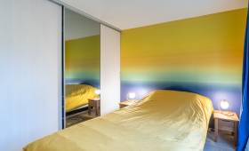 Chambre jaune 1