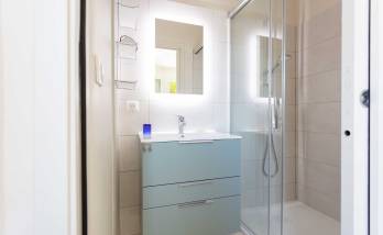 Création intégrale d'une salle de douche au rez de chaussée