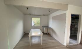 Décoration avec création d'un faux-plafond et spots encastrés
