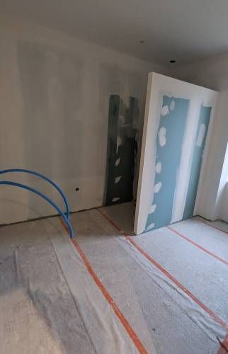 Début d’une rénovation complète d’une maison de maître à Ruy Montceau