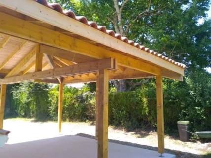Création d'un carport en bois