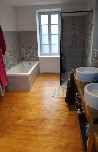 Après travaux : baignoire / douche rénovation salle de bain