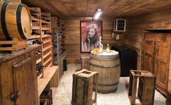Aménagement d’une cave à vin dans le sous-sol d’une maison de Sévrier La Maison Des Travaux d’Annecy