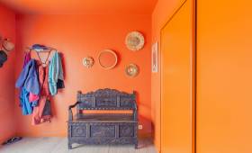 Décoration de l'entrée d'une maison située près de Landerneau (29)