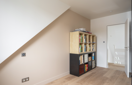 Création d'une lucarne au sud de Nantes - meuble- rangement