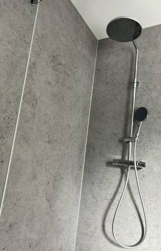 zoom pomme de douche douche design rénovation salle de bain