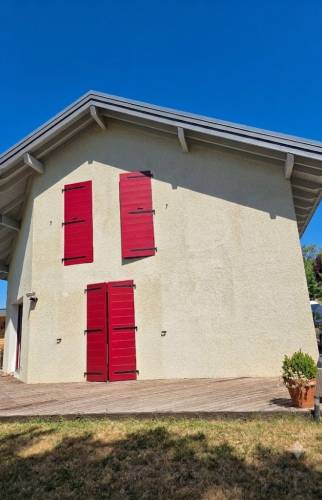 Remplacement volets et peinture toiture Crozet