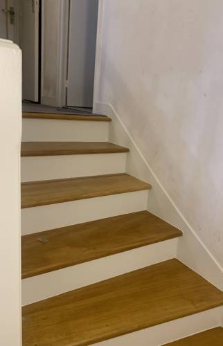 Zoom sur la qualité des finitions renovation escalier Chavagne