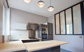 Rénovation de la cuisine d'un appartement haussmannien pour un client expatrié en Asie