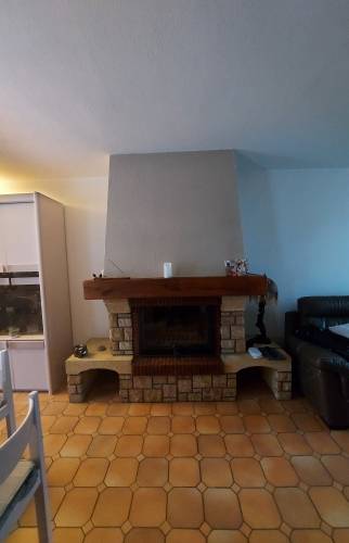 Cheminée et carrelage avant travaux