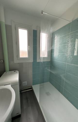 Salle de bain rénovée près de Nîmes La Maison Des Travaux Nîmes