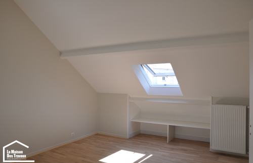 Rénovation des chambres à l'étage avec créations de placards sous pente