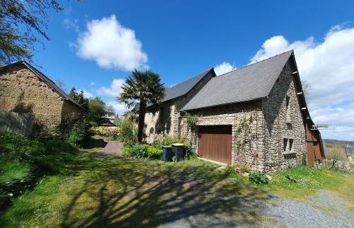 Vue extérieure avant l’aménagement de combles et les travaux de rénovation