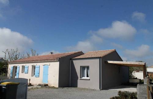 Création d'un carport et réaménagement d'un carport à Pont-Saint-Martin