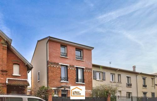 Façade de la surélévation en bois