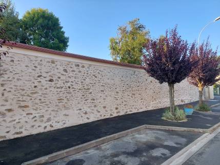 Mur extérieur après travaux de rénovation - Solers 77111