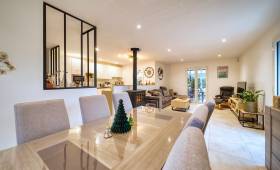 vue d'ensemble de la nouvelle pièce à vivre