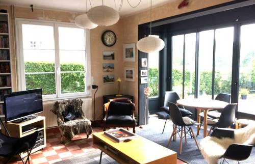 Vue intérieure du pavillon après intégration de l'oriel et ouverture du mur porteur et mur de façade - Vexin - 95 -