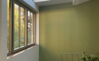 Réalisation d'une loggia d'escalier : isolation bio sourcée et doublages intérieurs en plaques de platre sur ossature métallique