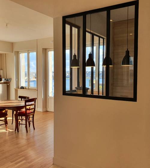 Réalisation de verrière aluminium pour une cuisine Saint-Malo Intra-Muros
