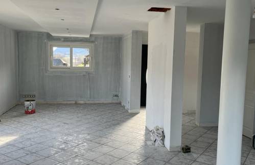 Ponçage du carrelage - Travaux en cours