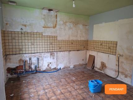  Travaux de rénovation de cuisine en cours - La Plaine sur mer 44770