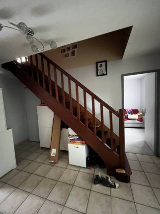 Escalier avant rénovation