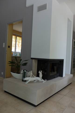 Rénovation contemporaine d'une cheminée, maison à Neuville sur Saône