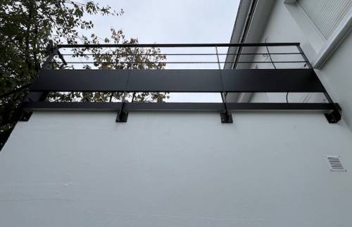 Ravalement de maison effectué et installation d'un nouveau garde corps - Nantes 44